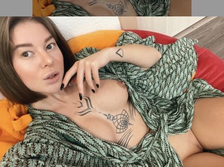 Janna Pavlova nice pornstar pic