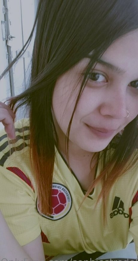 sofia only18 naked actress gallery