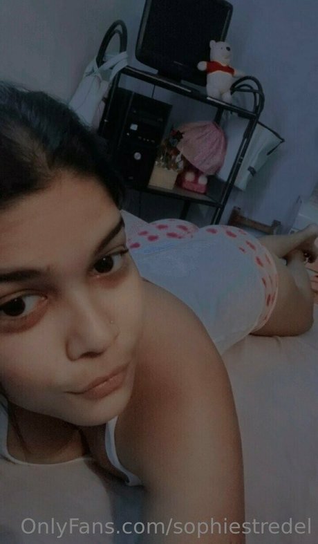 sofia only18 free model picture