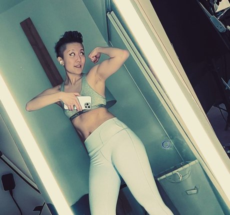 Fareeha star perfect pictures