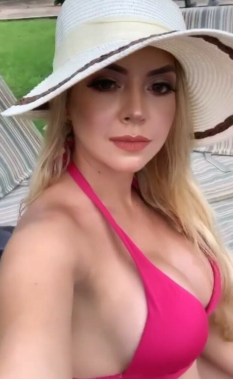 moms onlyfans beautiful gallery