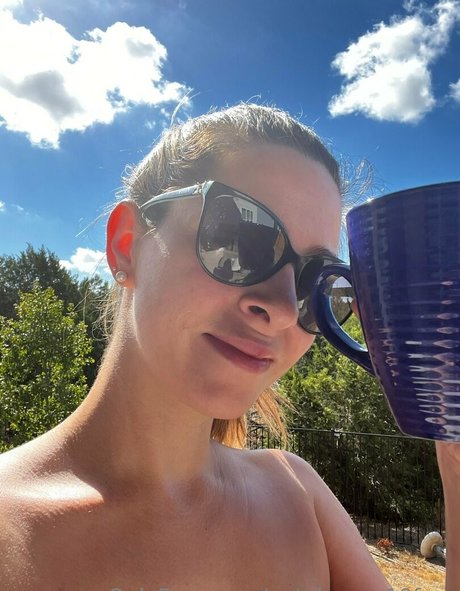 naty brown10 star erotic photo