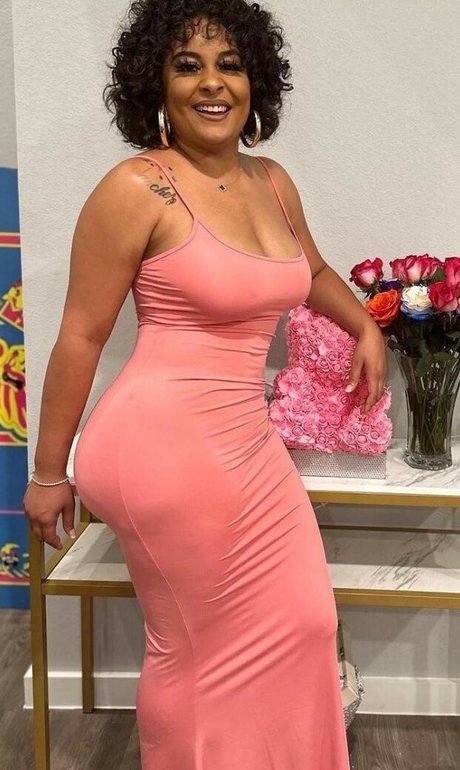 Kalibabbyy pretty pornstar photo