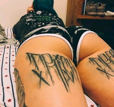 tattooedkhaosss free actress pic