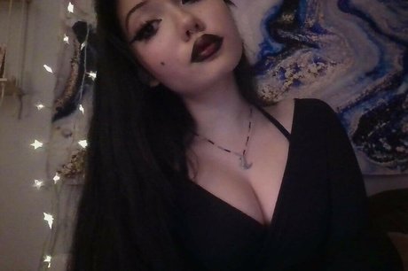 MoonBaby ASMR erotic star photos