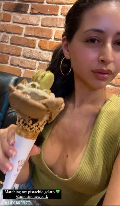 Serena Milan pornstar beautiful image