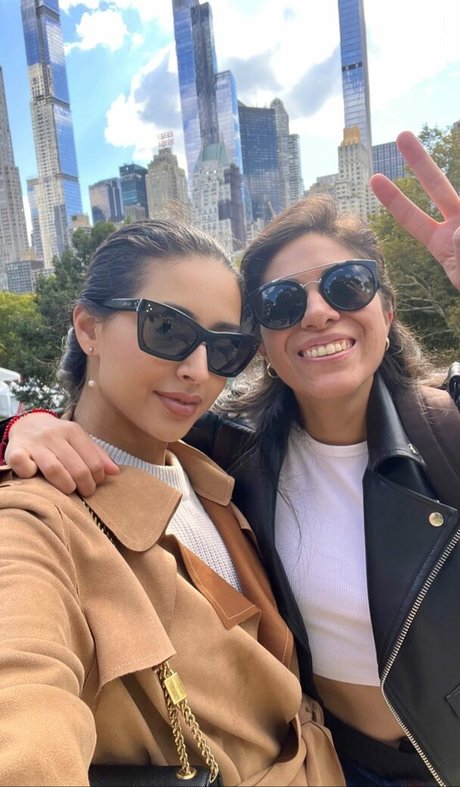 Serena Milan model adult photos