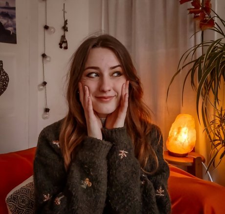 Leonie Christel model hot pictures