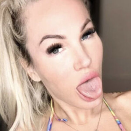 big natural tits onlyfans hot naked image