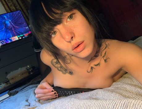 allyalden porn star photo