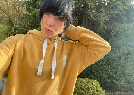 allyalden model pretty image