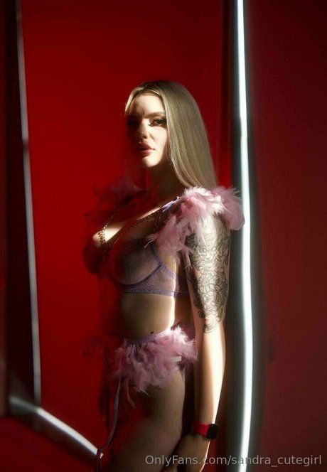 misss sandra vip porn model archive