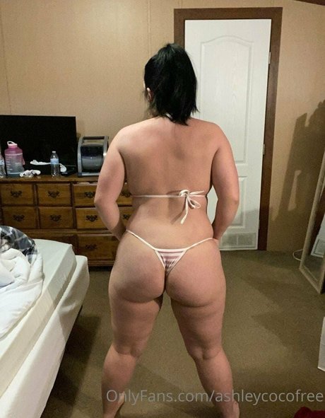 Ashley Coco sex model photos