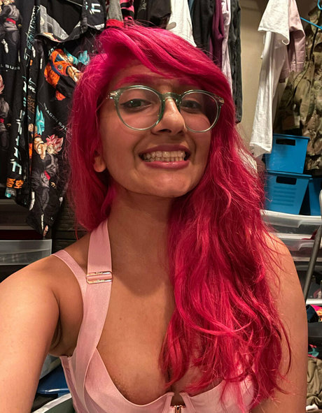 brunette teen onlyfans hot sexy galleries