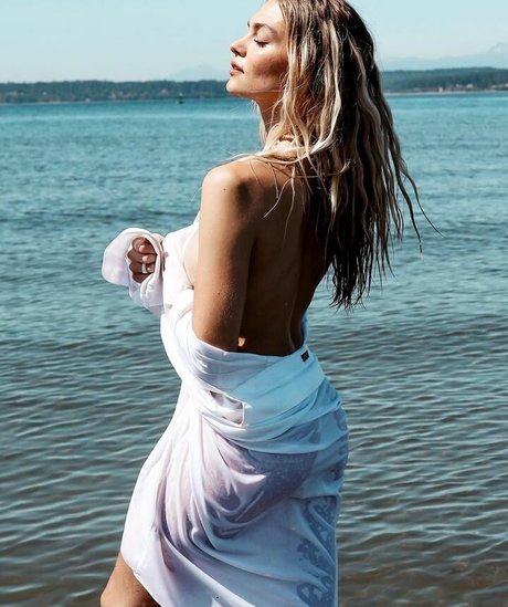 Julia Miller star high quality galleries