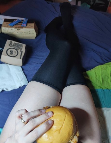 RiriMiaou porn model pictures