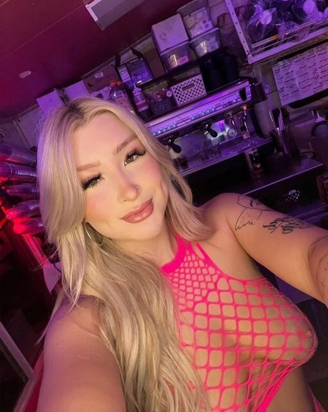 Stacked Blonde best pornstar archive