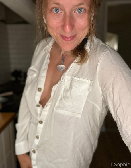 white shemale onlyfans art nude picture