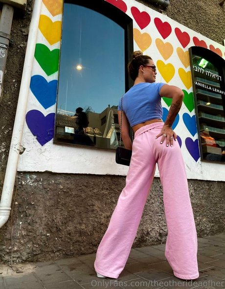 theotherideaofher nude star photo