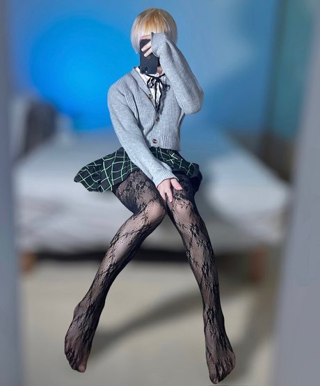 luna krkr19 pornstar naked img