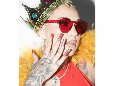 pretty onlyfans hot nude images