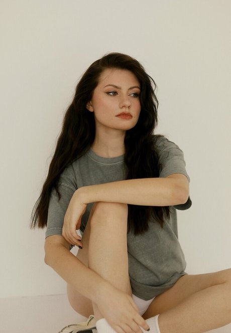 Nastya rosse free star image