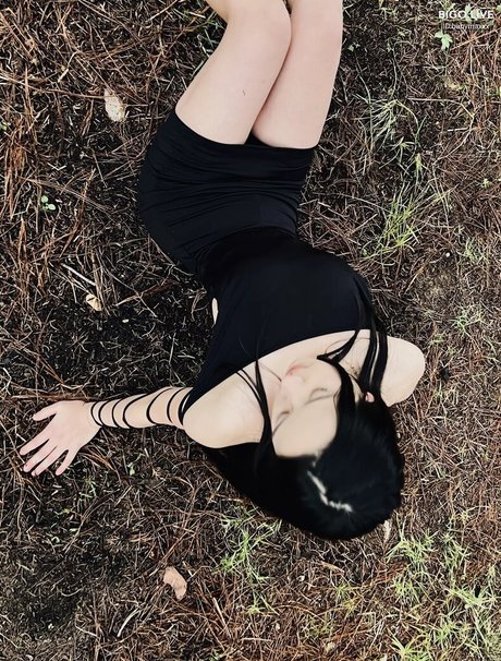 Babymaxxx model hot pictures