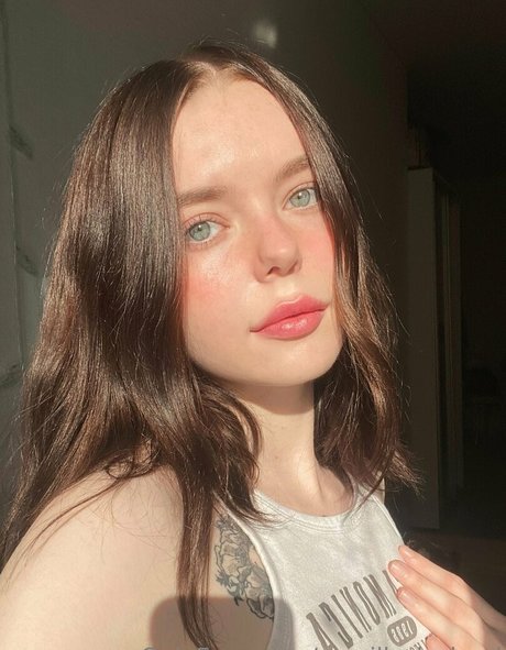 feet milf onlyfans porn image