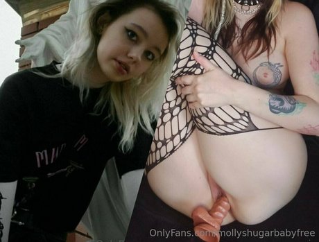 mollyshugarbabyfree perfect model gallery