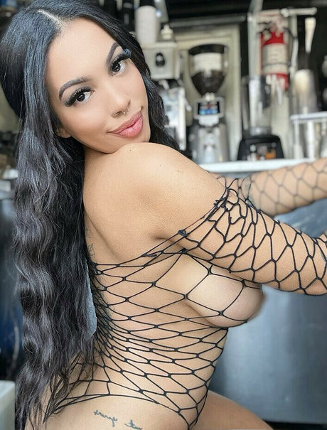 Coffeewlayaa xxx pornstar img