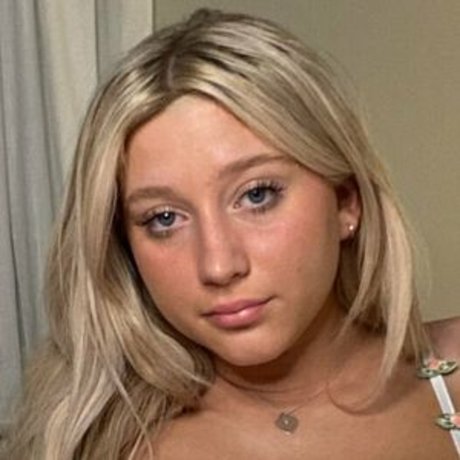 brookebaden pornstar nudes gallery