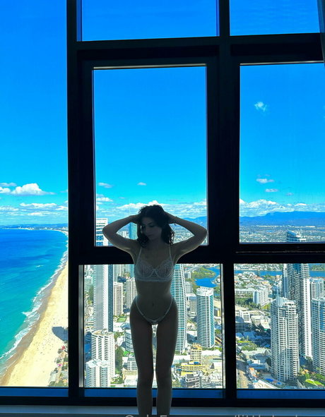 Littleleahxo adult model pics