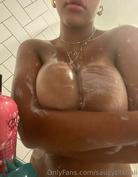 saucytitsbali model sex image