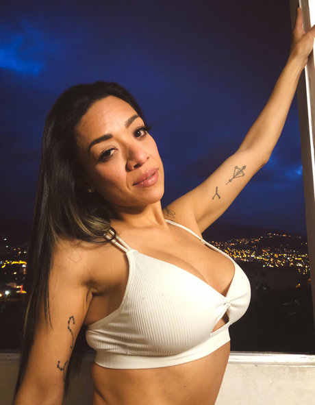 hellenam1lf naked pornstar photos