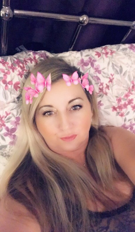 Queenmilfy star nudes image