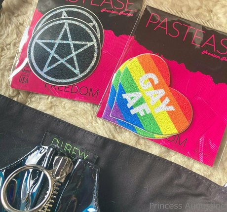 princessaugustine model sex pic