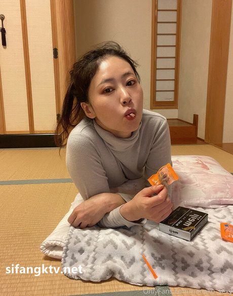 nanako sexy model nudes archive