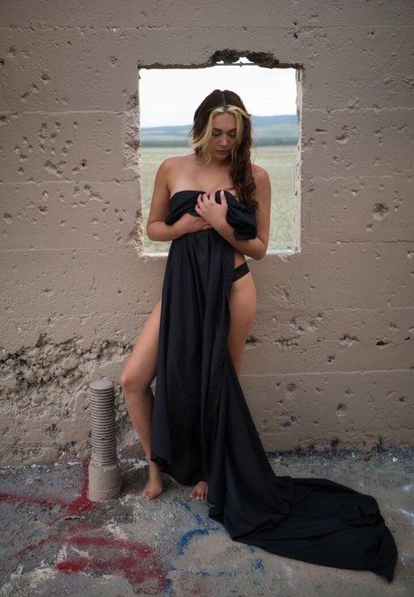 dianaoftherose erotic star img