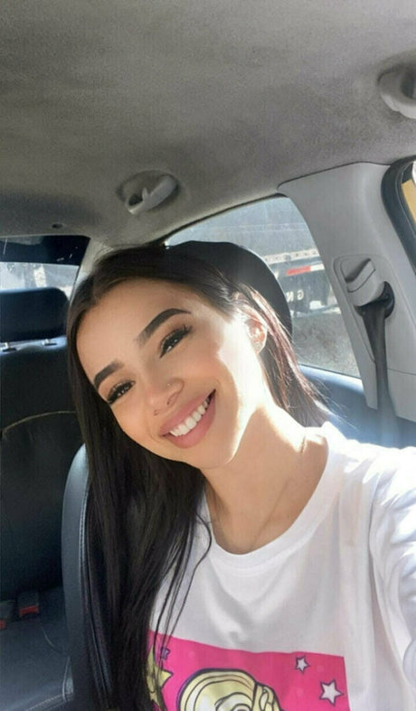 iamcamillalopez model hd gallery