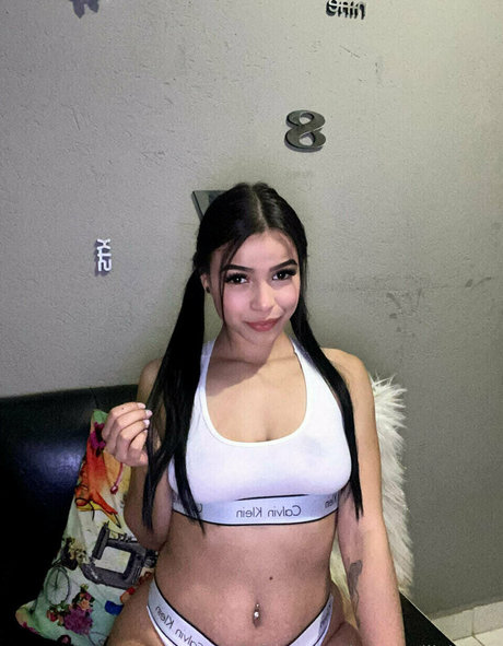 iamcamillalopez pretty pornstar photos