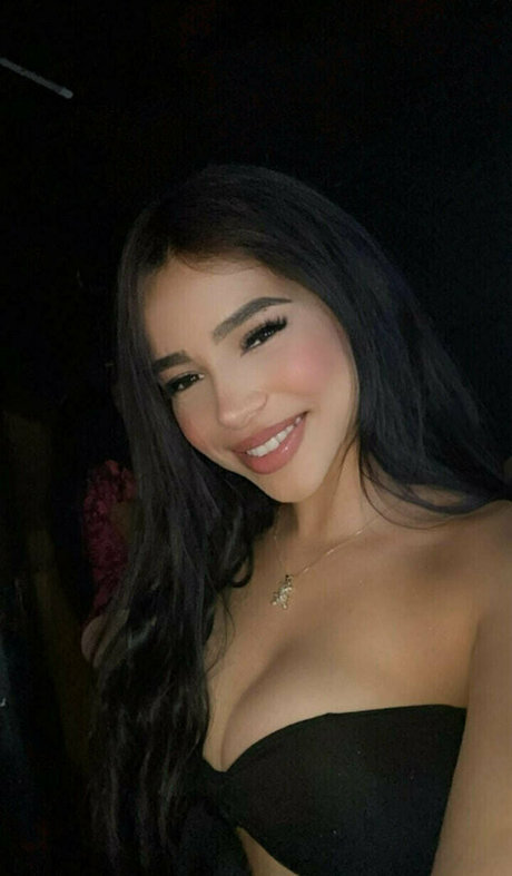 iamcamillalopez sexy star gallery