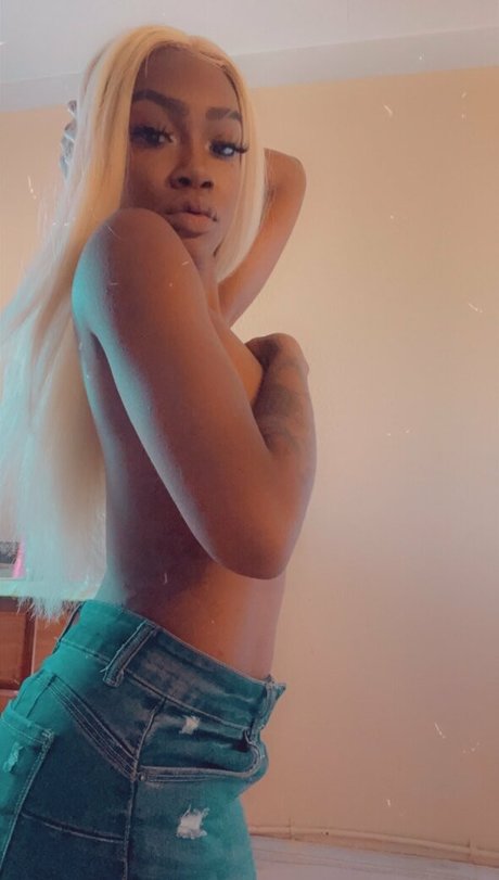 magickaltouch pornstar pretty picture