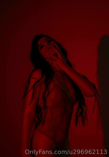 kiki need you inside nudes pornstar pic