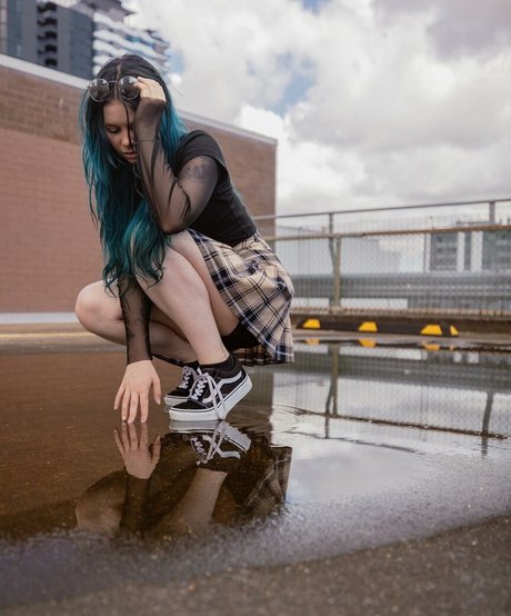 Moo Smith star free galleries