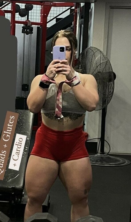 Kel saay star adult photo