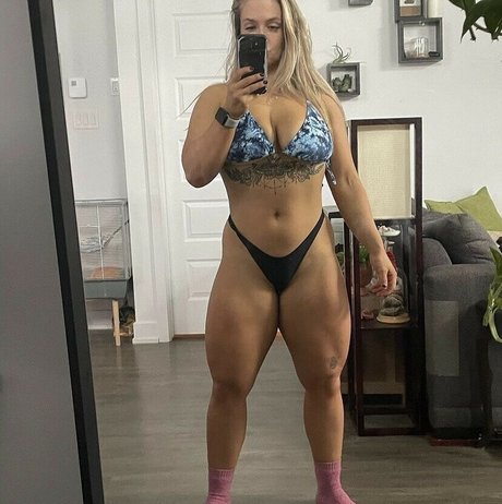 babe brunette onlyfans xxx pictures