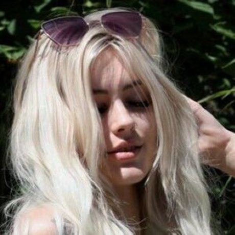 blondibabez star nude pictures