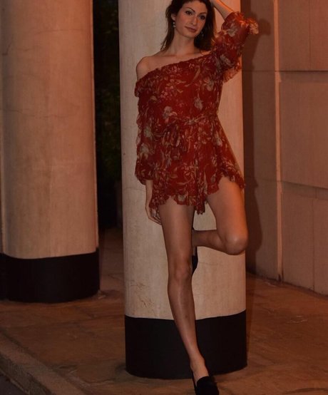 Kimberly Apasara Thomas perfect model photos