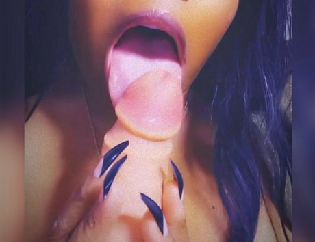 obeygoddesslivvy sex actress pictures