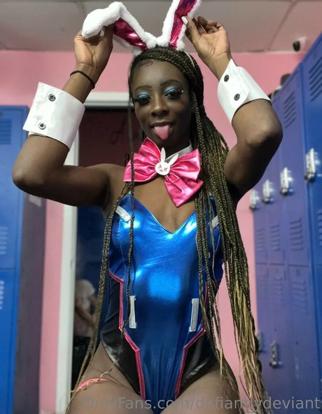 defiantlydeviant sexy actress galleries